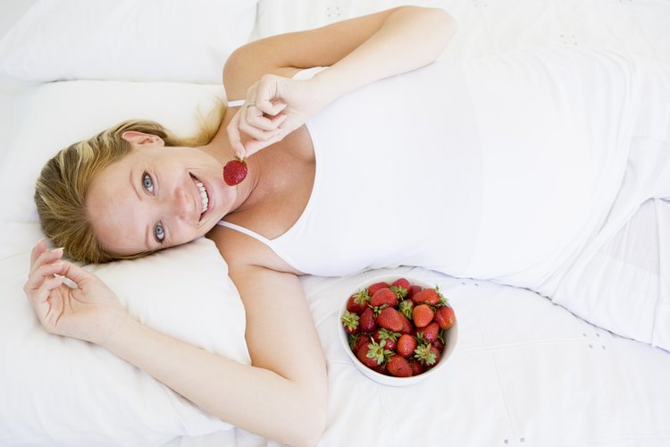 Aprende qué otras opciones de alimentos son las mejores para comer antes de ir a dormir por la noche.