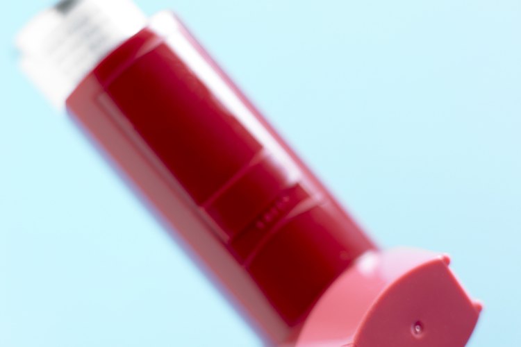 Los medicamentos para el asma pueden dar falsos positivos en las pruebas de alcohol en la sangre.