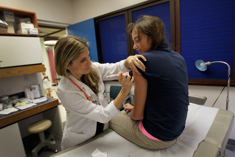 Hoy en día existe una vacuna contra el VPH.