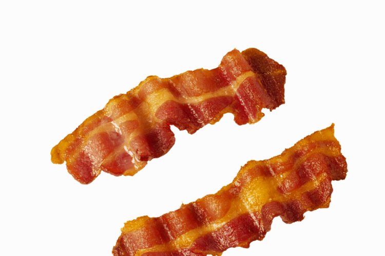 El tocino tiene más selenio que el tocino de pavo, pero también es más alto en grasa.