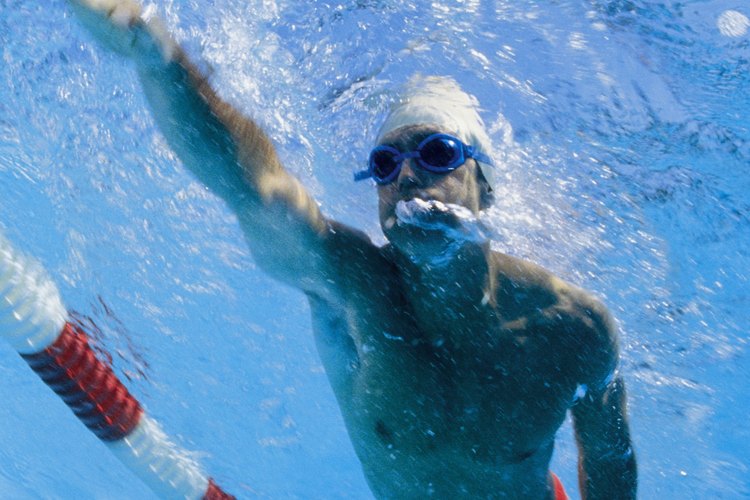 Los paneles táctiles aseguran la precisión de tiempo en las competiciones de natación.