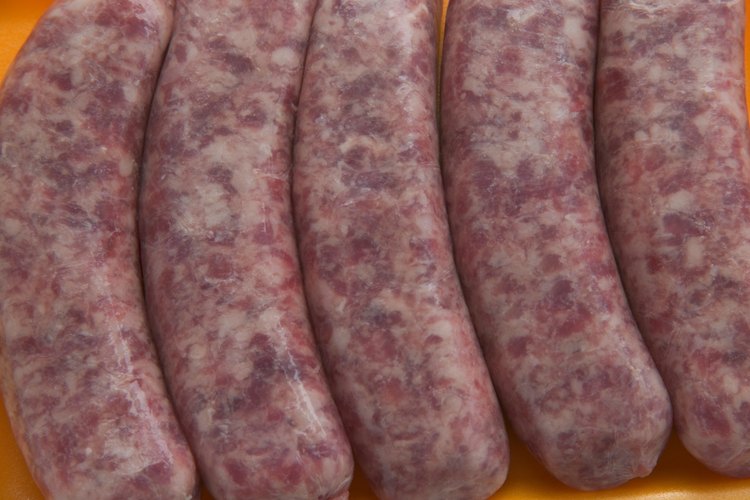 No tienes que utilizar una parrilla para cocinar unas grandiosas brats.