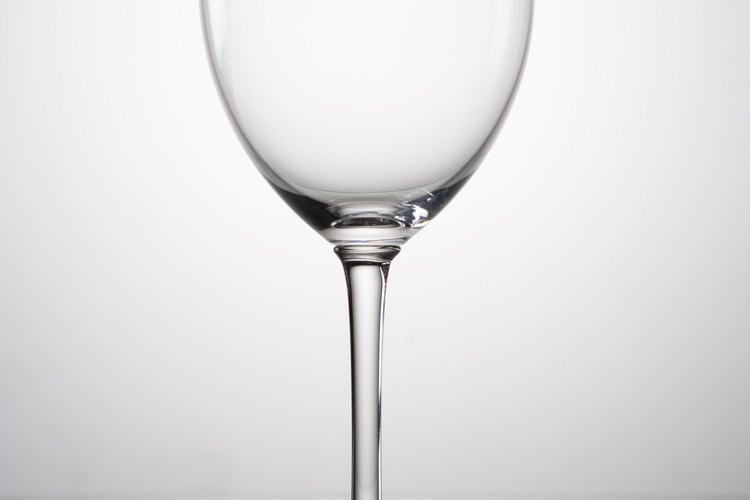 Las calorías en el vino tinto pueden variar, dependiendo de la variedad.