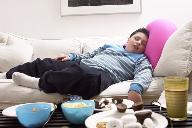 La inactividad y una dieta pobre pueden provocar obesidad.