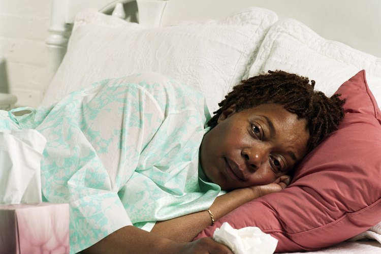La vacuna contra la gripe provee protección por más de 1 año.