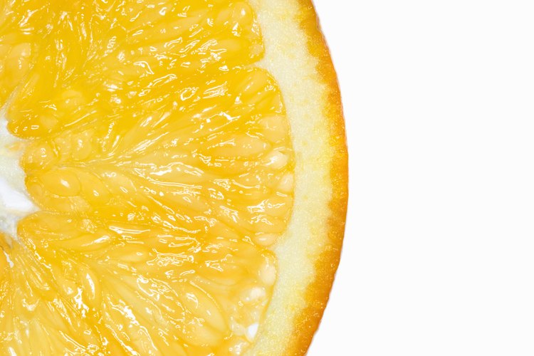 Nada de comida condimentada, nada de frutas altas en ácido cítrico (como las naranjas) o bebidas con cafeína.