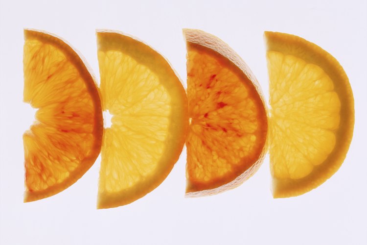 Las naranjas y los limones contienen limoneno, un químico que tiene el potencial de combatir el cáncer.
