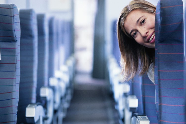 Sigue estos consejos para volar sin miedo.