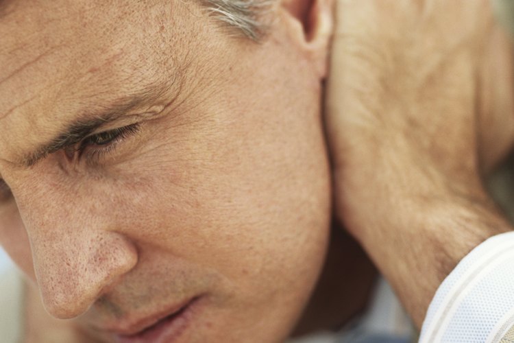 El dolor suele ser la primera señal de que es posible que tengas una subluxación cervical.