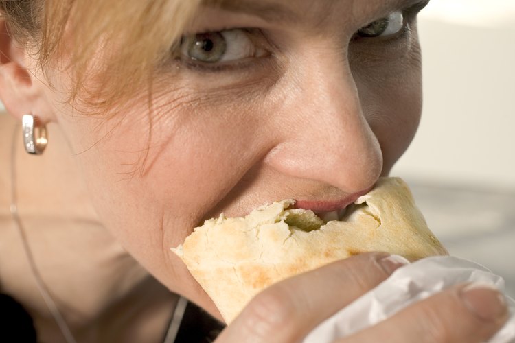 Los burritos de Chipotle usan tortillas que contienen GMO y aceites hidrogenadas.