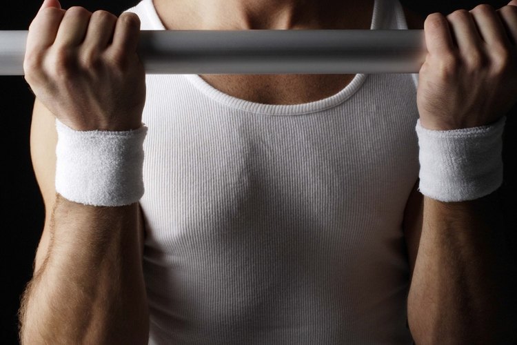 P90X y Navy Seal workout usan barras (pull-ups) para el entrenamiento de fuerza.