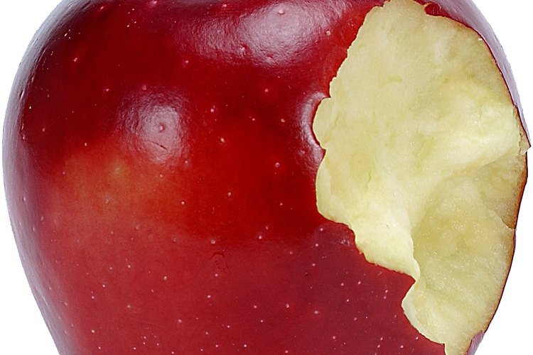 Disfruta de la fruta fresca en lugar de postres con azúcar.