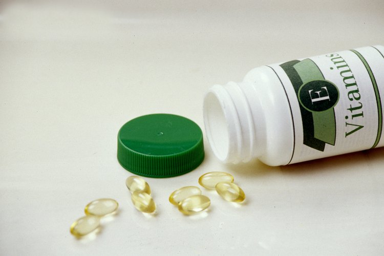Los suplementos de vitaminas pueden ayudar a tu cuerpo a recuperar nutrientes esenciales.