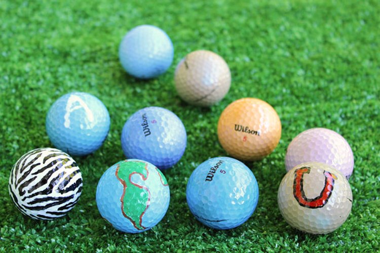Pelotas de golf personalizadas.