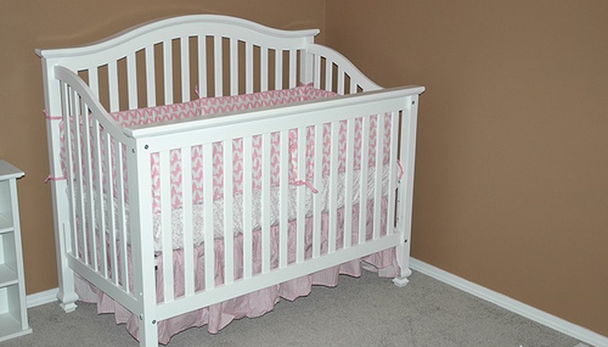 Your crib can be any design you wish, but try to keep it clean and simple. Your crib can be any design you wish, but try to keep it clean and simple.