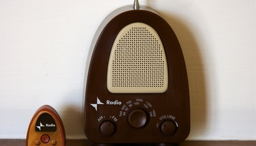 Make a Homemade Radio Antenna Make a Homemade Radio Antenna