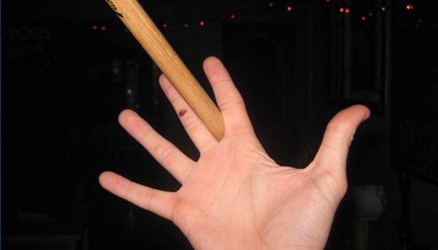 The Hold Variation on the Twisting Roll
