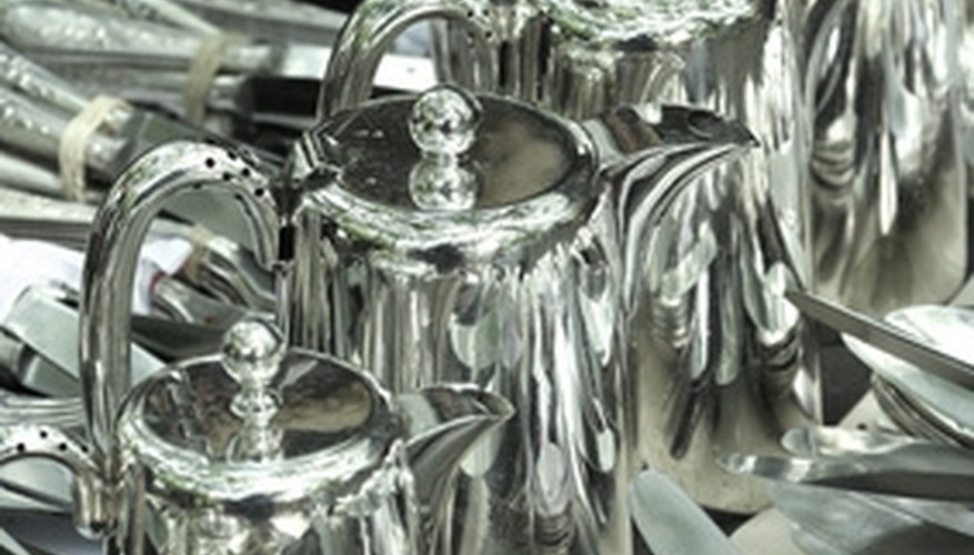 Best ways to sell silver depend on the value and size of the silver. Best ways to sell silver depend on the value and size of the silver.