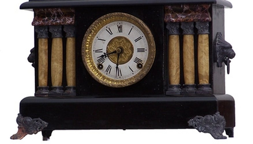 Antique mantle clock with chime mechanism Antique mantle clock with chime mechanism