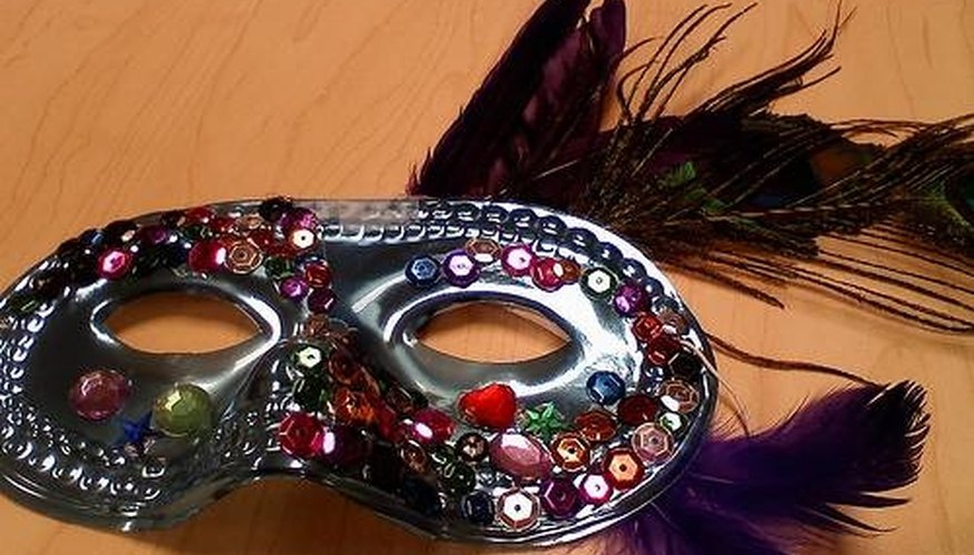 Make Mardi Gras Decorations Make Mardi Gras Decorations