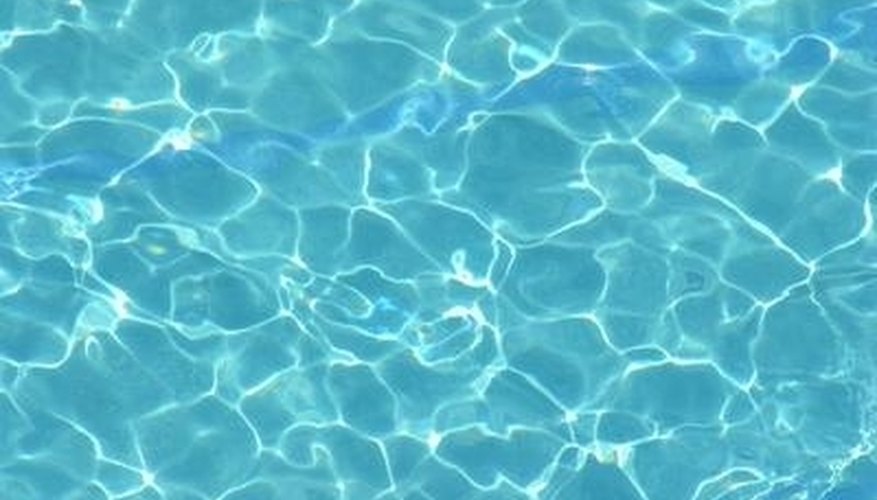 Adding the proper amount of DE ensures clean pool water. Adding the proper amount of DE ensures clean pool water.