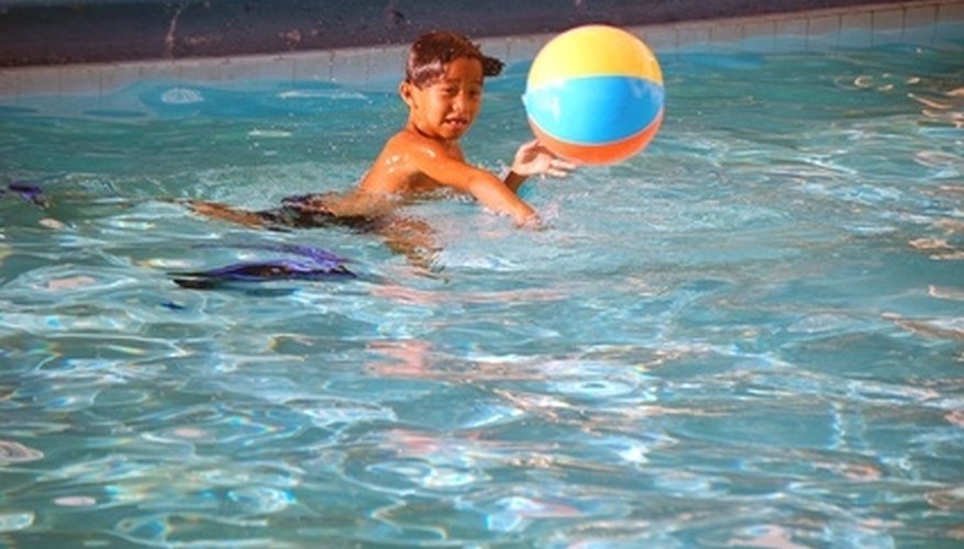 Use a 5-way test kit to keep your pool clean. Use a 5-way test kit to keep your pool clean.