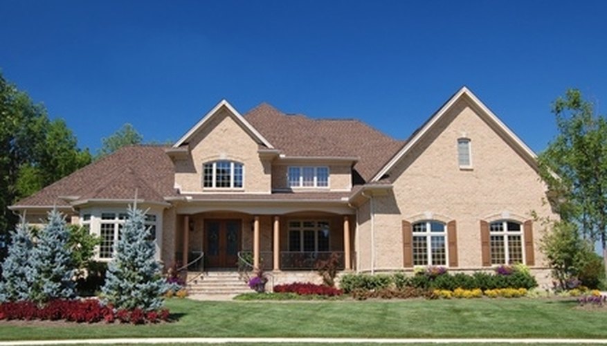 Japanese boxwoods are typical foundation plants used around the border of homes. Japanese boxwoods are typical foundation plants used around the border of homes.