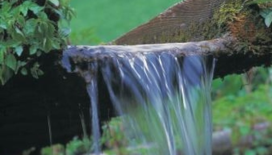 You don't need large yards to create waterfalls. You don't need large yards to create waterfalls.