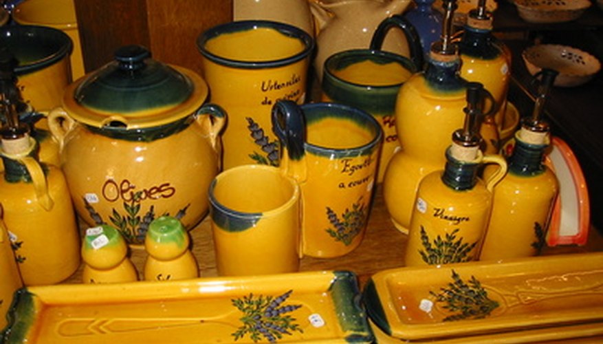 Stoneware was the 19th century's Tupperware Stoneware was the 19th century's Tupperware