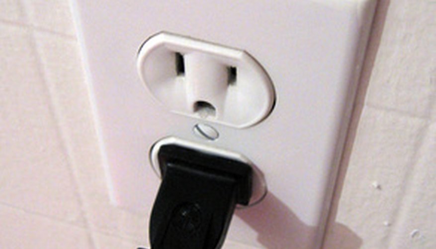 Double-insulated tools do not need a three-prong plug. Double-insulated tools do not need a three-prong plug.
