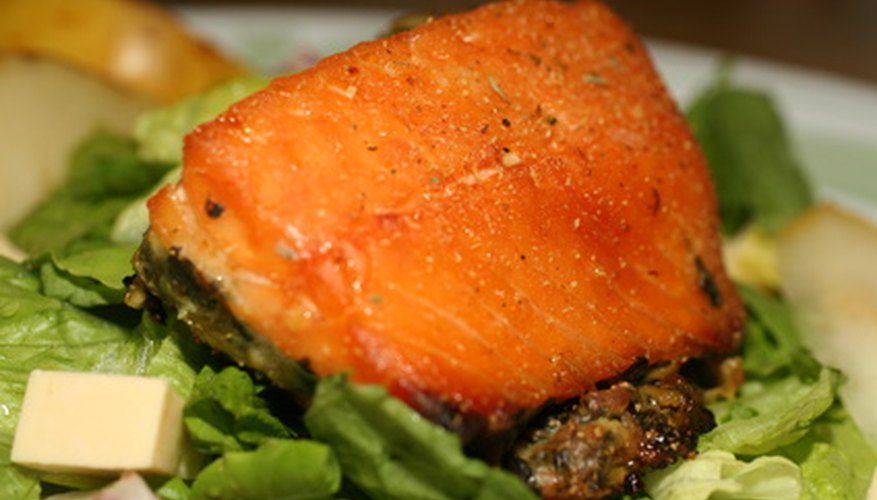 Purslane contains Omega-3 fatty acids, also found in salmon. Purslane contains Omega-3 fatty acids, also found in salmon.