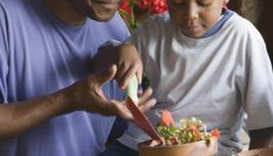 Healthy potting soil is essential to healthy plant growth. Healthy potting soil is essential to healthy plant growth.
