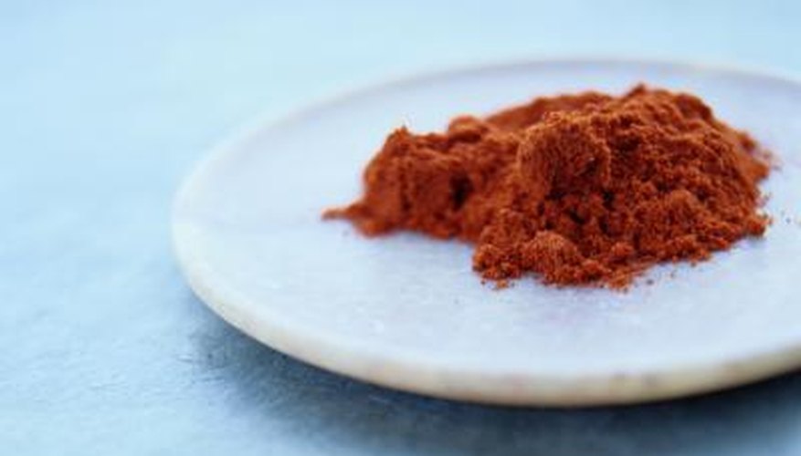 Cayenne pepper can be an effective ingredient in organic bug sprays. Cayenne pepper can be an effective ingredient in organic bug sprays.
