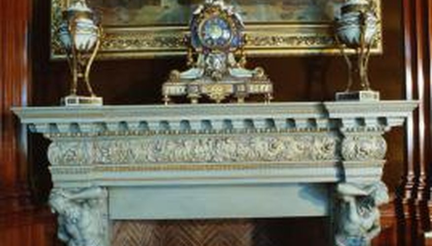 Create your own cement mantle for the fireplace with melamine and edge molds. Create your own cement mantle for the fireplace with melamine and edge molds.