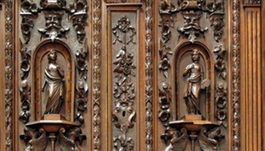 Heavy engraving and other details can establish the era of antique sideboards. Heavy engraving and other details can establish the era of antique sideboards.