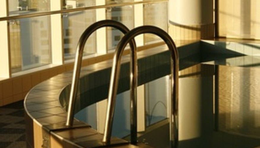 DE filters handle very fine particles and can clog easily. DE filters handle very fine particles and can clog easily.