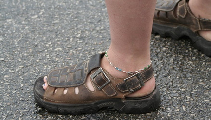 A proper fit is important when buying your child shoes. A proper fit is important when buying your child shoes.
