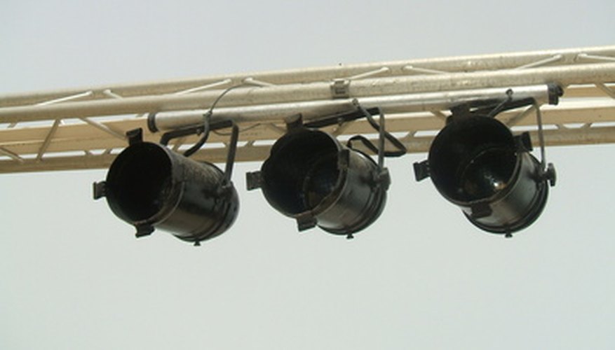 PAR lights are popular for many applications. PAR lights are popular for many applications.