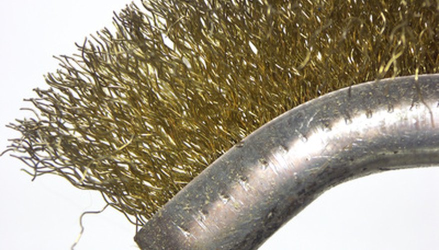 Clean shavings off the tool using a stiff wire brush. Clean shavings off the tool using a stiff wire brush.