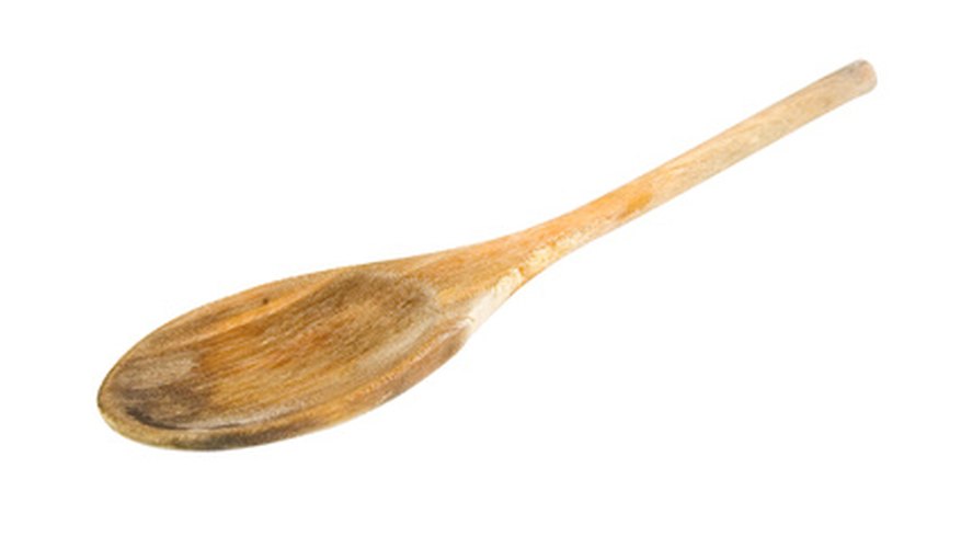 Mix with a wooden spoon Mix with a wooden spoon