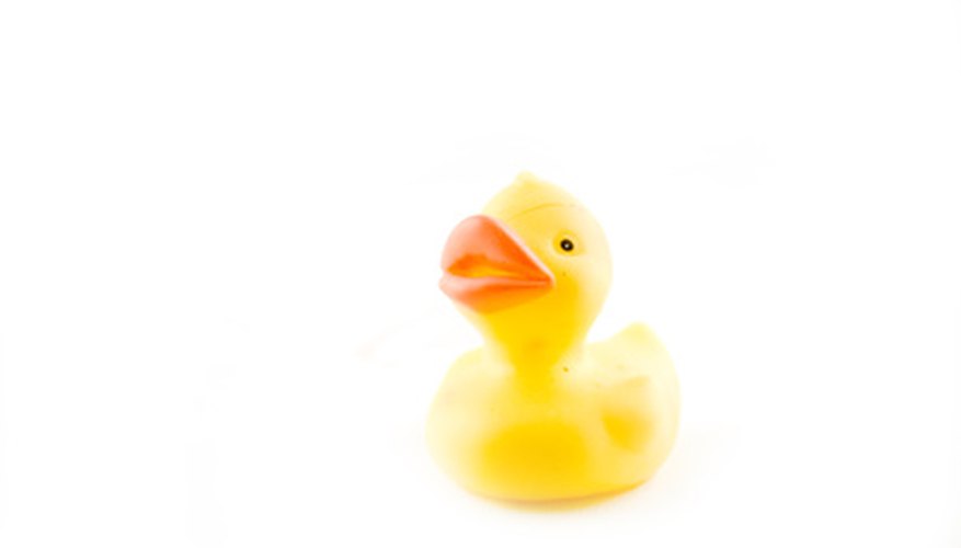 Rubber ducks make attractive decorations for a diaper cake. Rubber ducks make attractive decorations for a diaper cake.