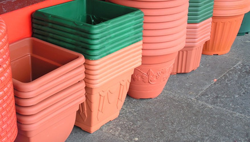 ways-to-use-less-potting-soil-in-big-pots-garden-guides