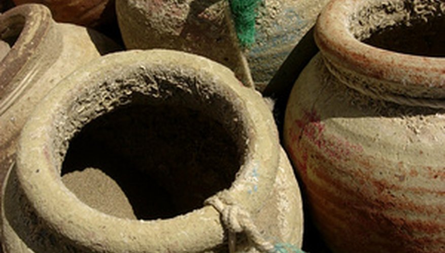 Pottery is a traditional art in many cultures. Pottery is a traditional art in many cultures.