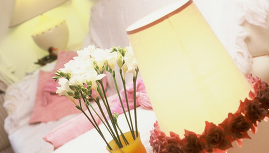 Choose an indoor flower you love. Choose an indoor flower you love.