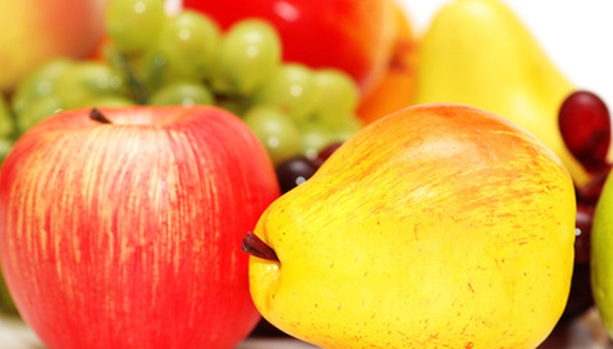 Store fruits and vegetables seperately to retain maximum freshness. Store fruits and vegetables seperately to retain maximum freshness.