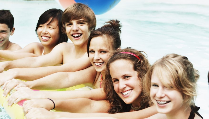 Serve beach party food that will appeal to teenage tastes. Serve beach party food that will appeal to teenage tastes.