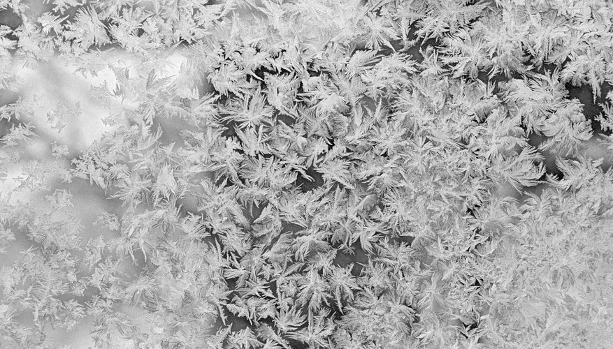 list-five-kinds-of-snow-crystals-sciencing