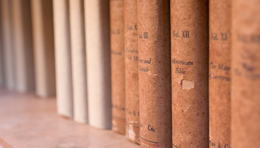 Protect treasured books by making your own slipcases. Protect treasured books by making your own slipcases.