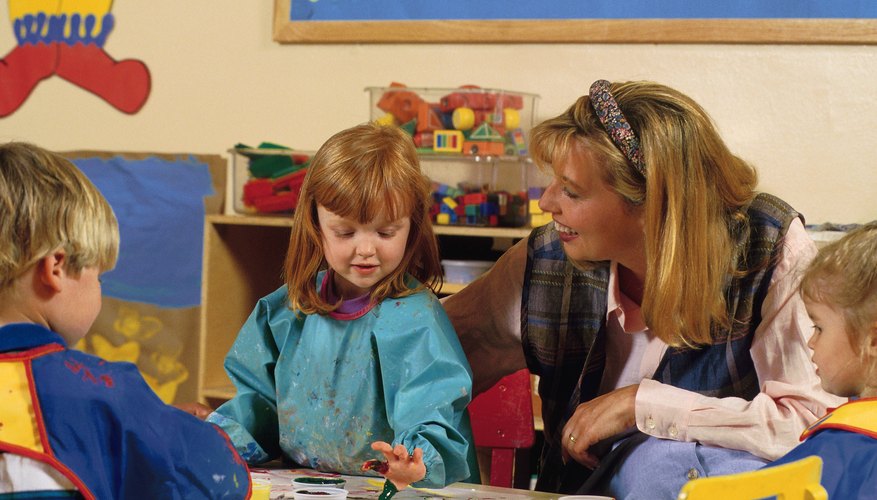 Volunteer to help with kindergarten art projects. Volunteer to help with kindergarten art projects.