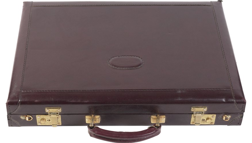 You can carry paperwork in your new briefcase without it getting wrinkled. You can carry paperwork in your new briefcase without it getting wrinkled.